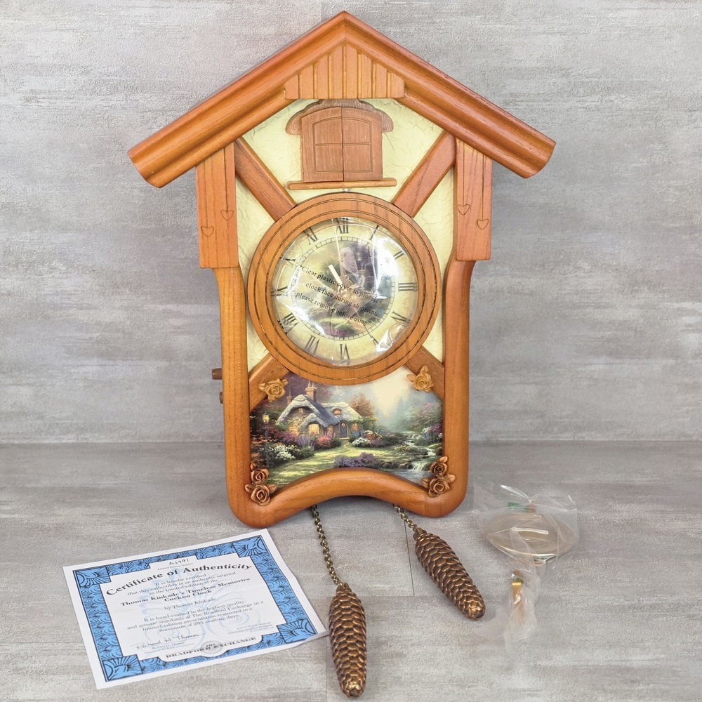 The Bradford Exchange Thomas Kinkade Timeless Memories Wall Cuckoo Clock Quartz